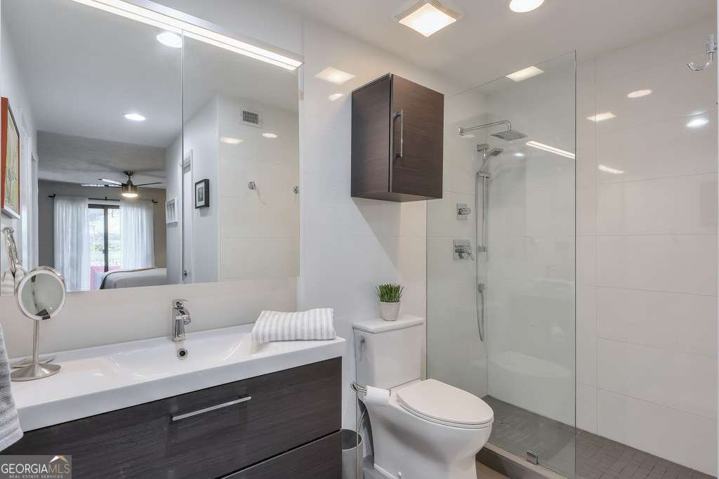 1418 Summit North Drive Atlanta - 8