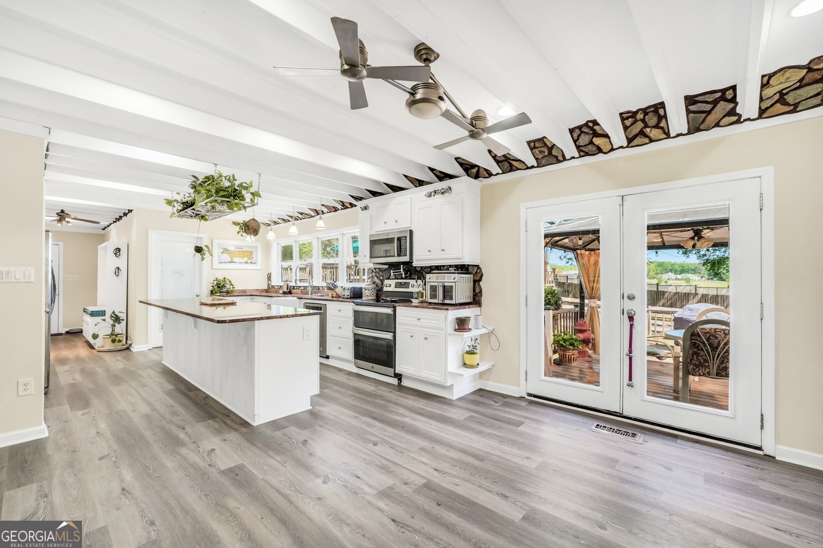 701 Mask Road Brooks - 17