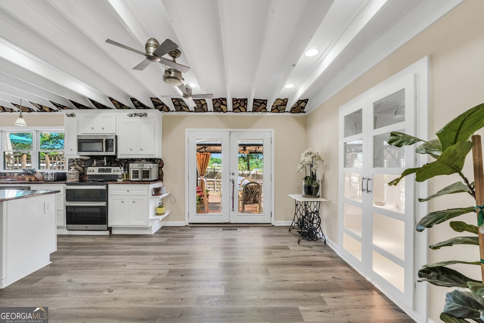 701 Mask Road Brooks - 18