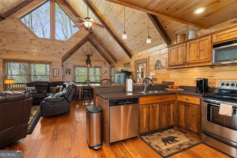 675 GREEN RIDGE Road Blue Ridge - 14