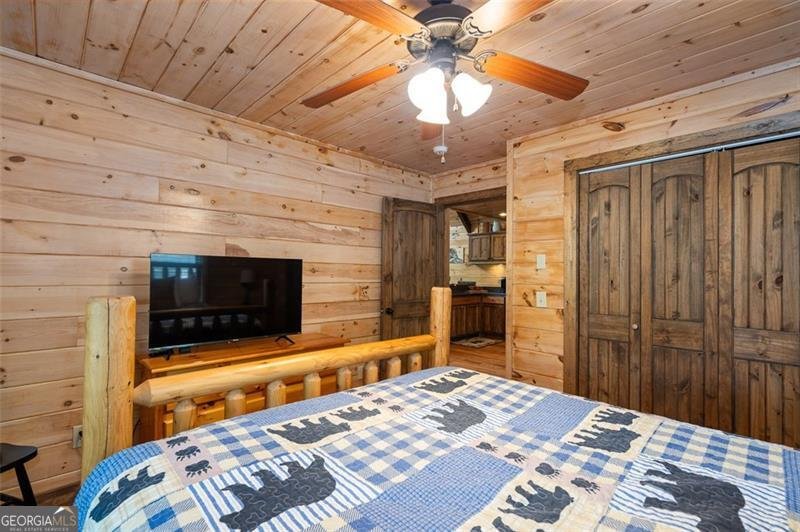 675 GREEN RIDGE Road Blue Ridge - 23