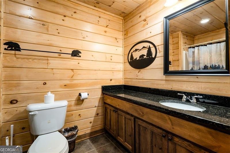 675 GREEN RIDGE Road Blue Ridge - 48