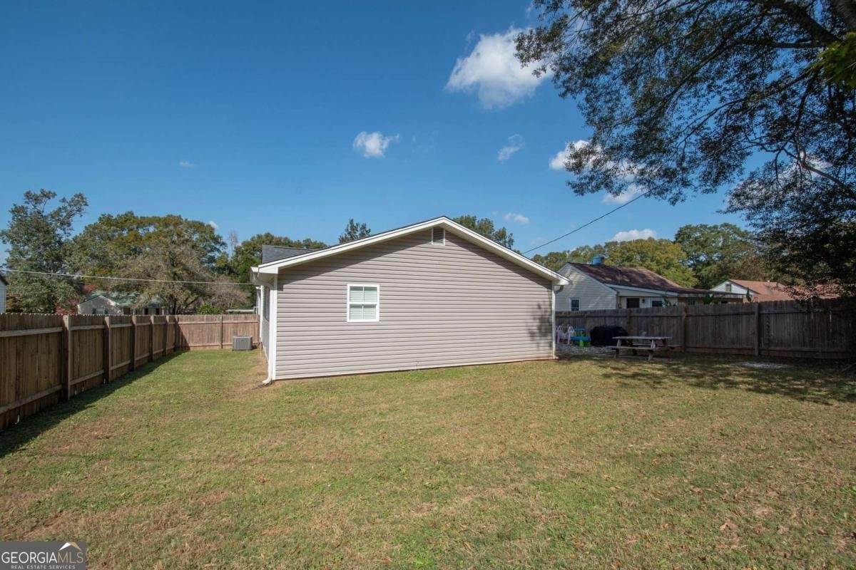203 White Avenue Hogansville - 24