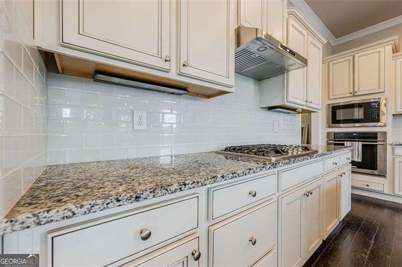 7217 Paddlewheel Court Flowery Branch - 23