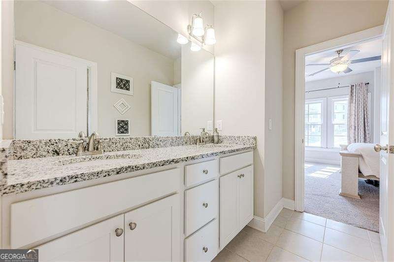 7217 Paddlewheel Court Flowery Branch - 46