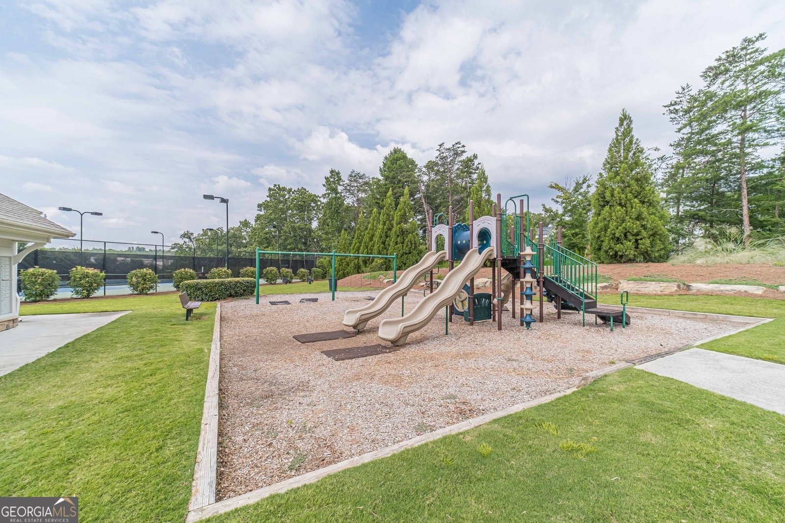 7217 Paddlewheel Court Flowery Branch - 74