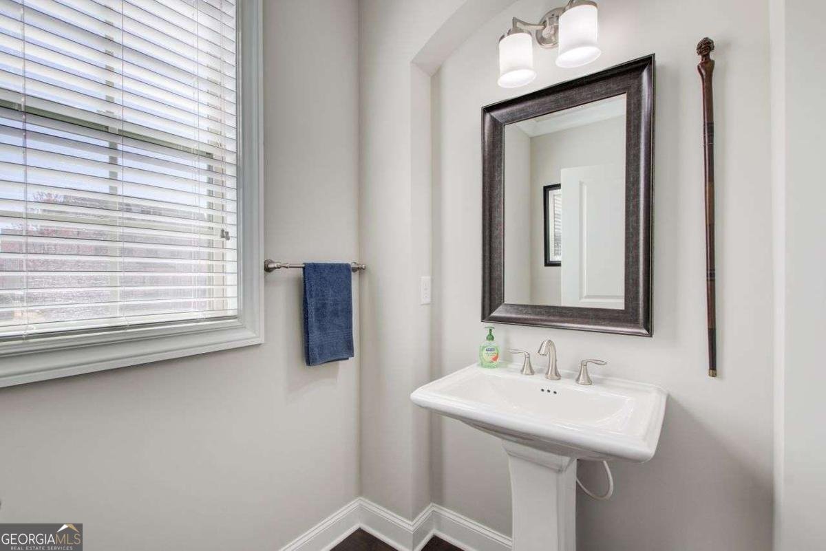 1040 PEYTON VIEW Court Alpharetta - 1