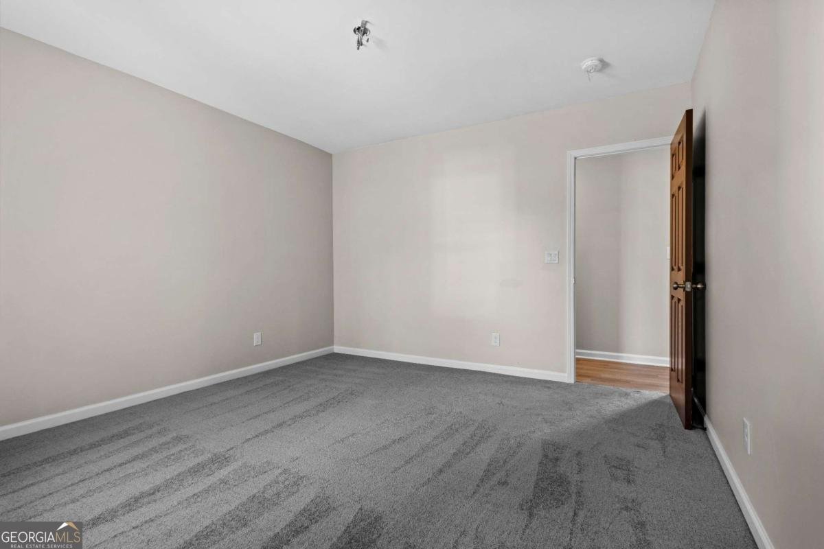 4064 Post Road Winston - 11
