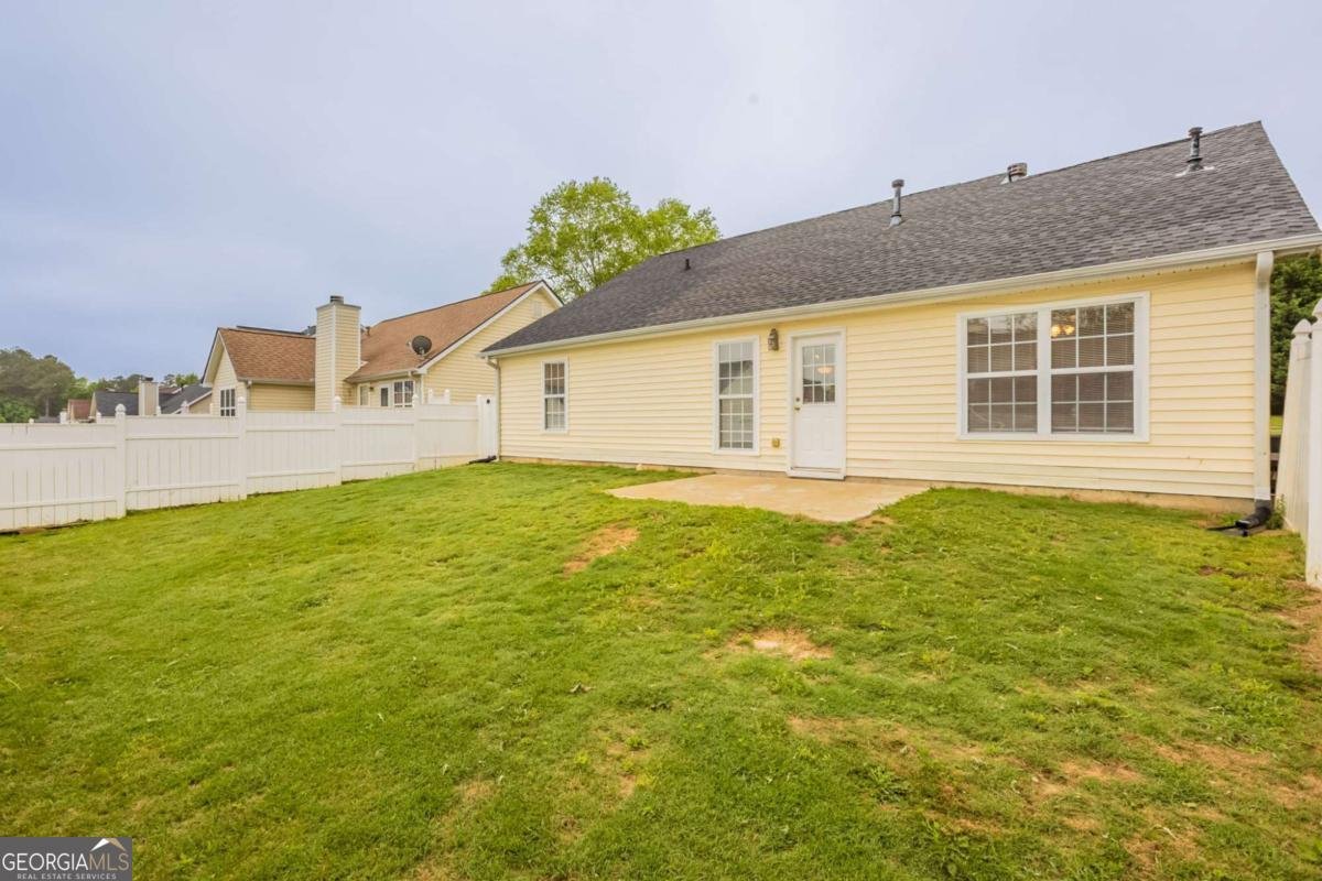 4045 Meadow Glen Way Fairburn - 33