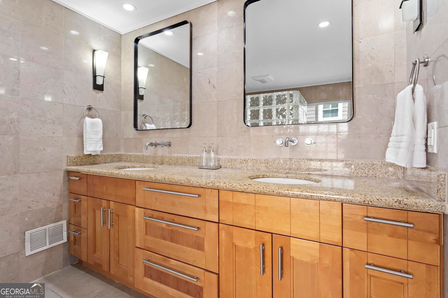 5148 Stratham Drive Dunwoody - 32