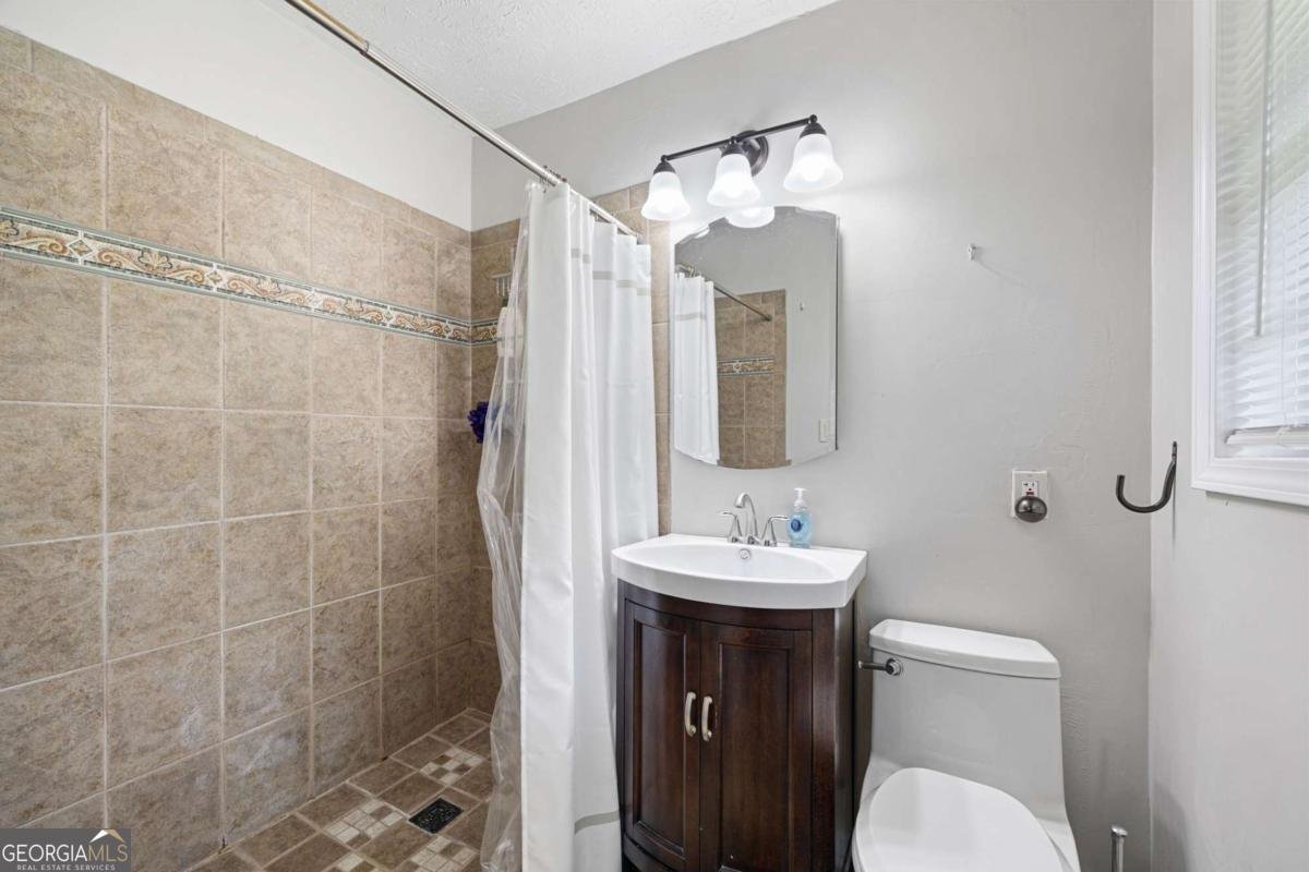 2103 Blue Creek Court Conley - 19