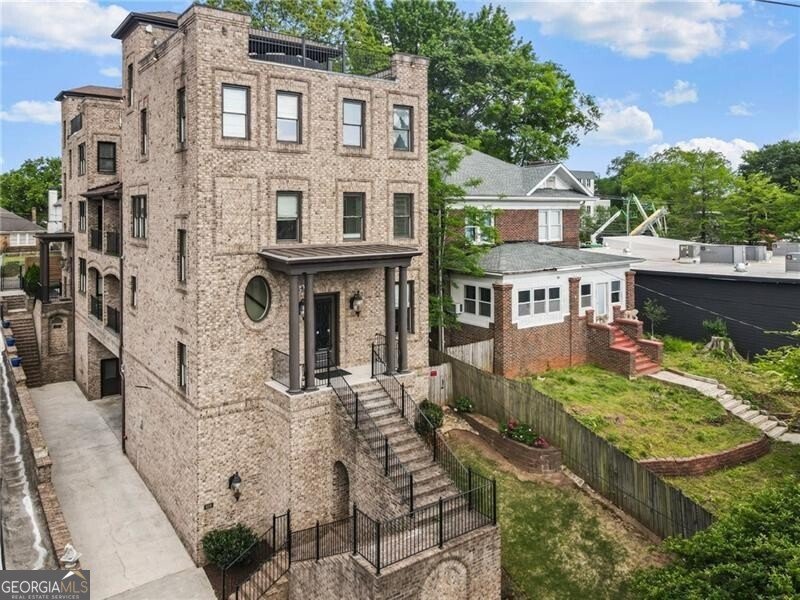 629 Boulevard Atlanta - 1