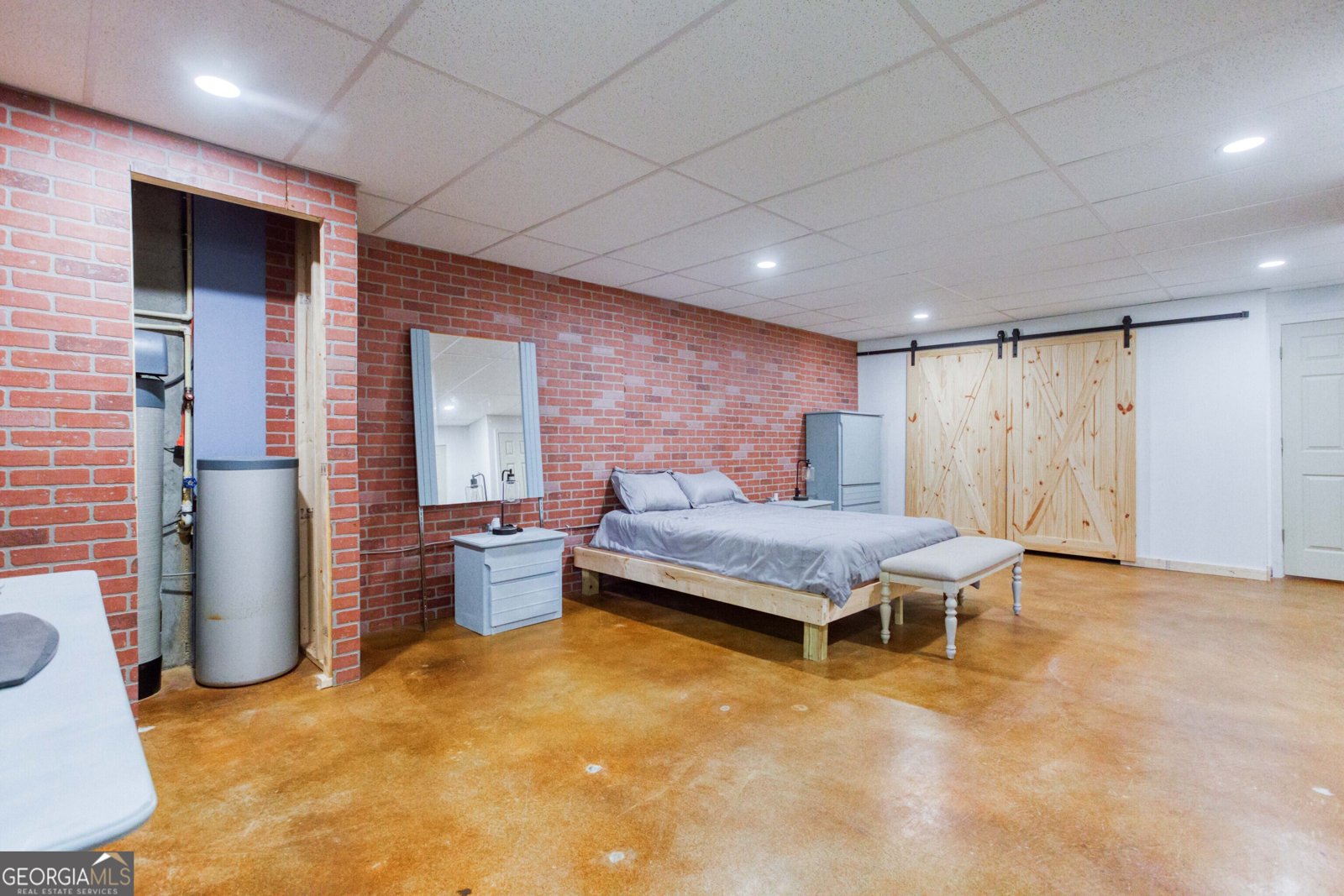 2334 Fisher Drive Loganville - 56