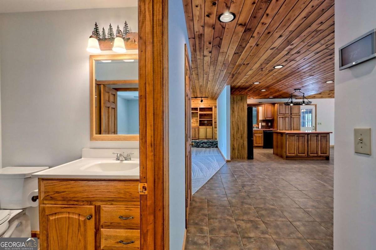 2403 Hidden Valley Road Hiawassee - 24