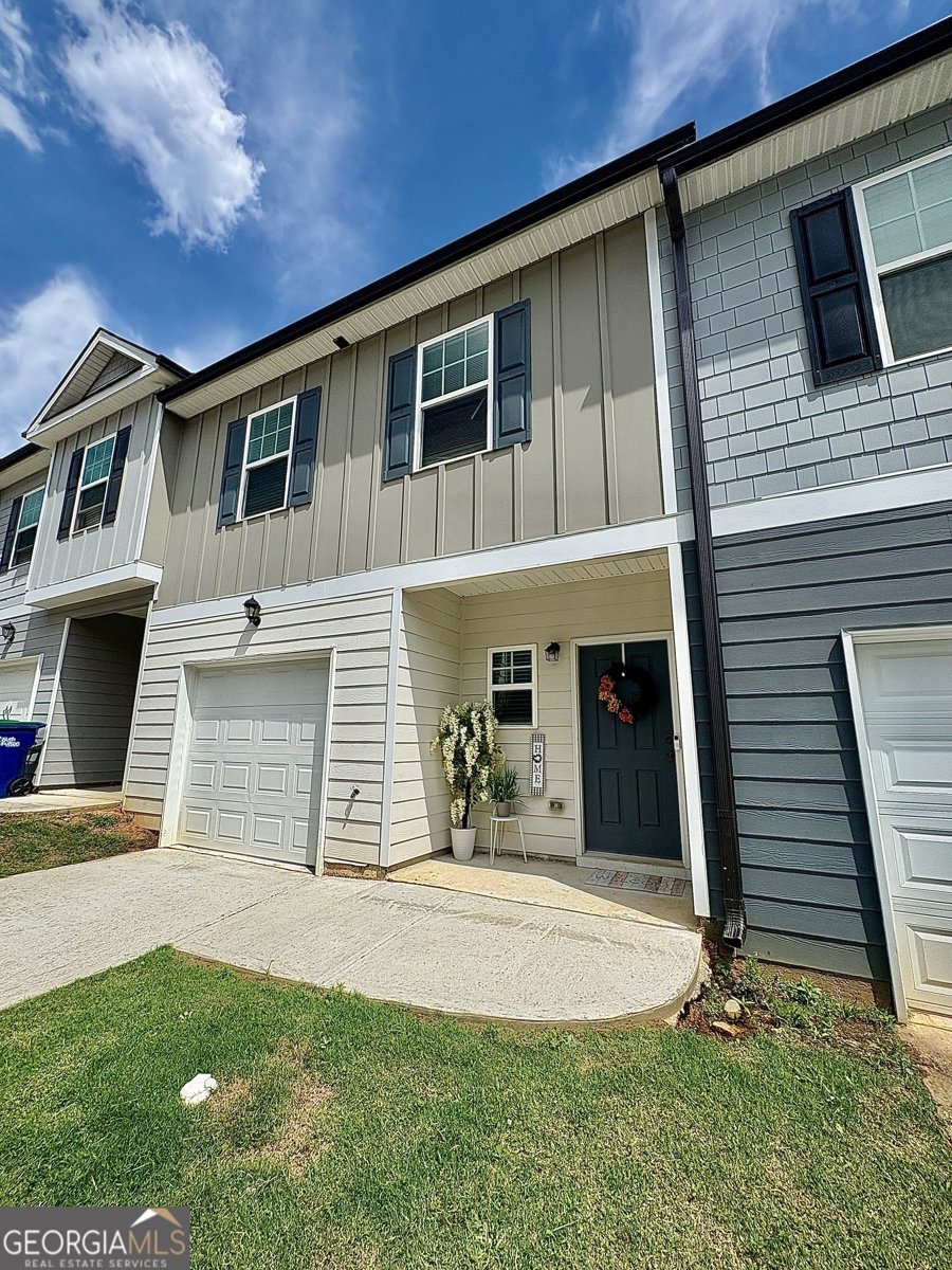 4940 Elm Brook Drive Atlanta - 2