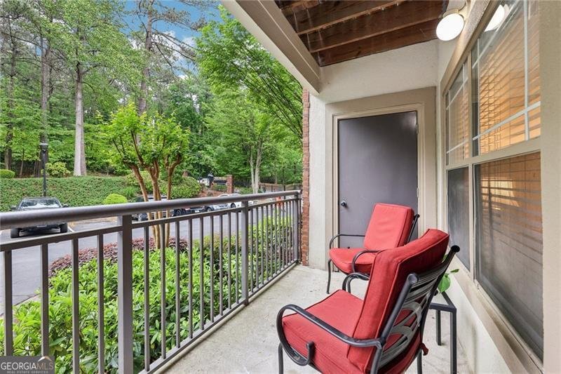 5559 Glenridge Drive Sandy Springs - 2