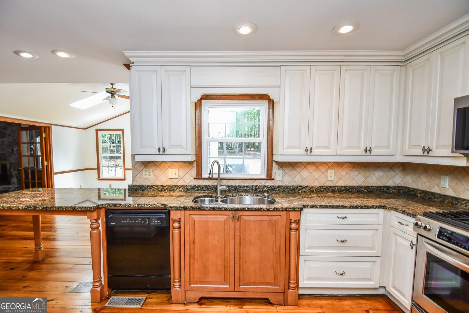 615 WoodWork Way Roswell - 10
