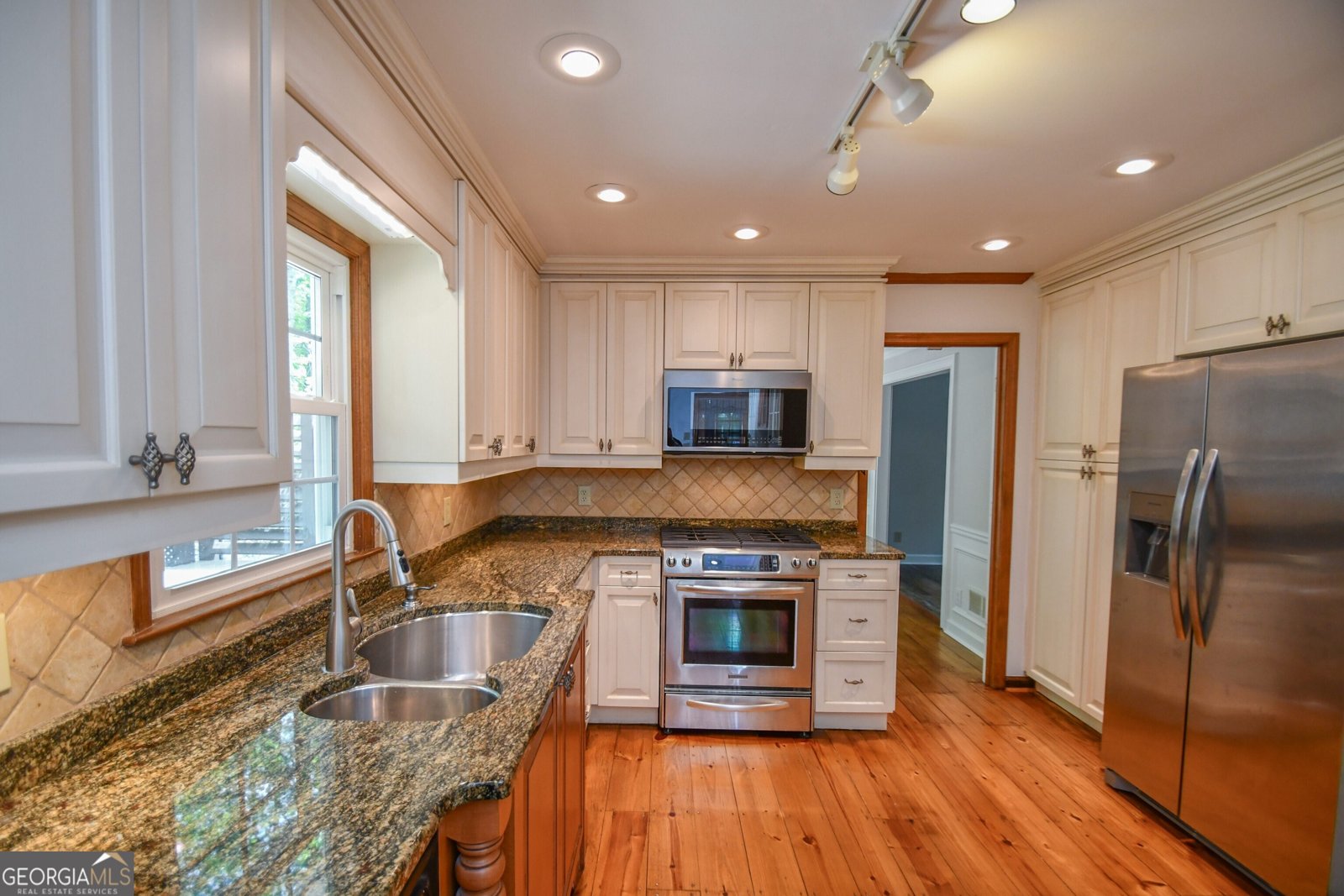 615 WoodWork Way Roswell - 12