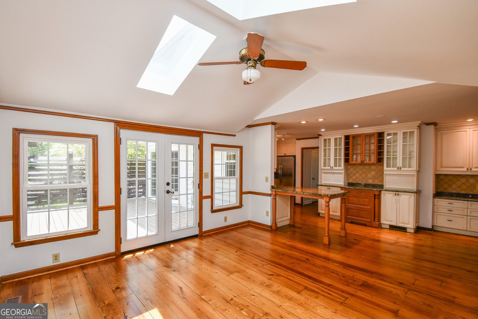 615 WoodWork Way Roswell - 16