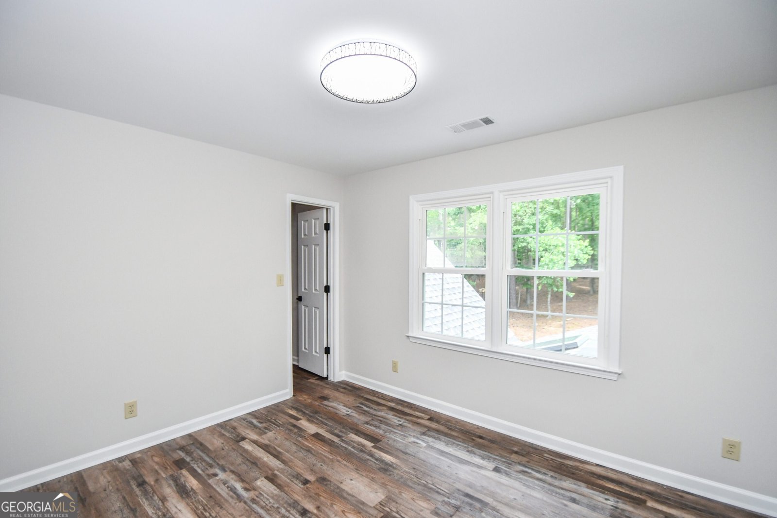 615 WoodWork Way Roswell - 33