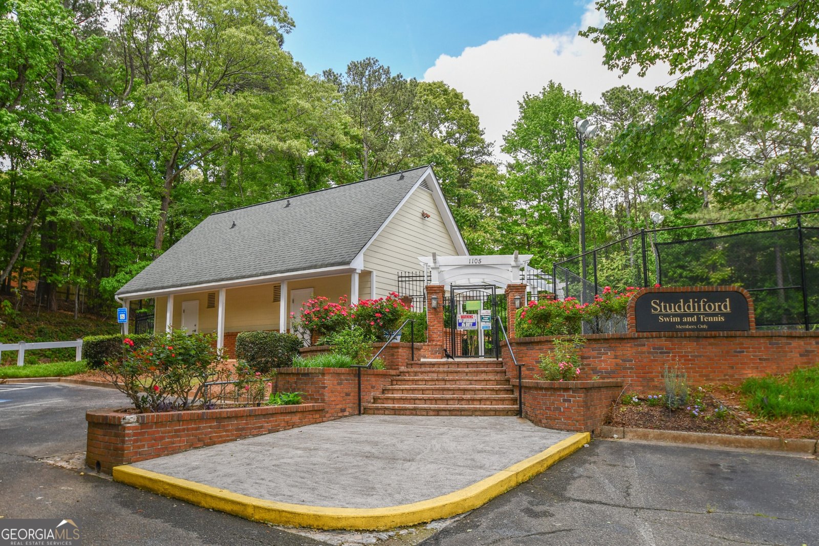 615 WoodWork Way Roswell - 73
