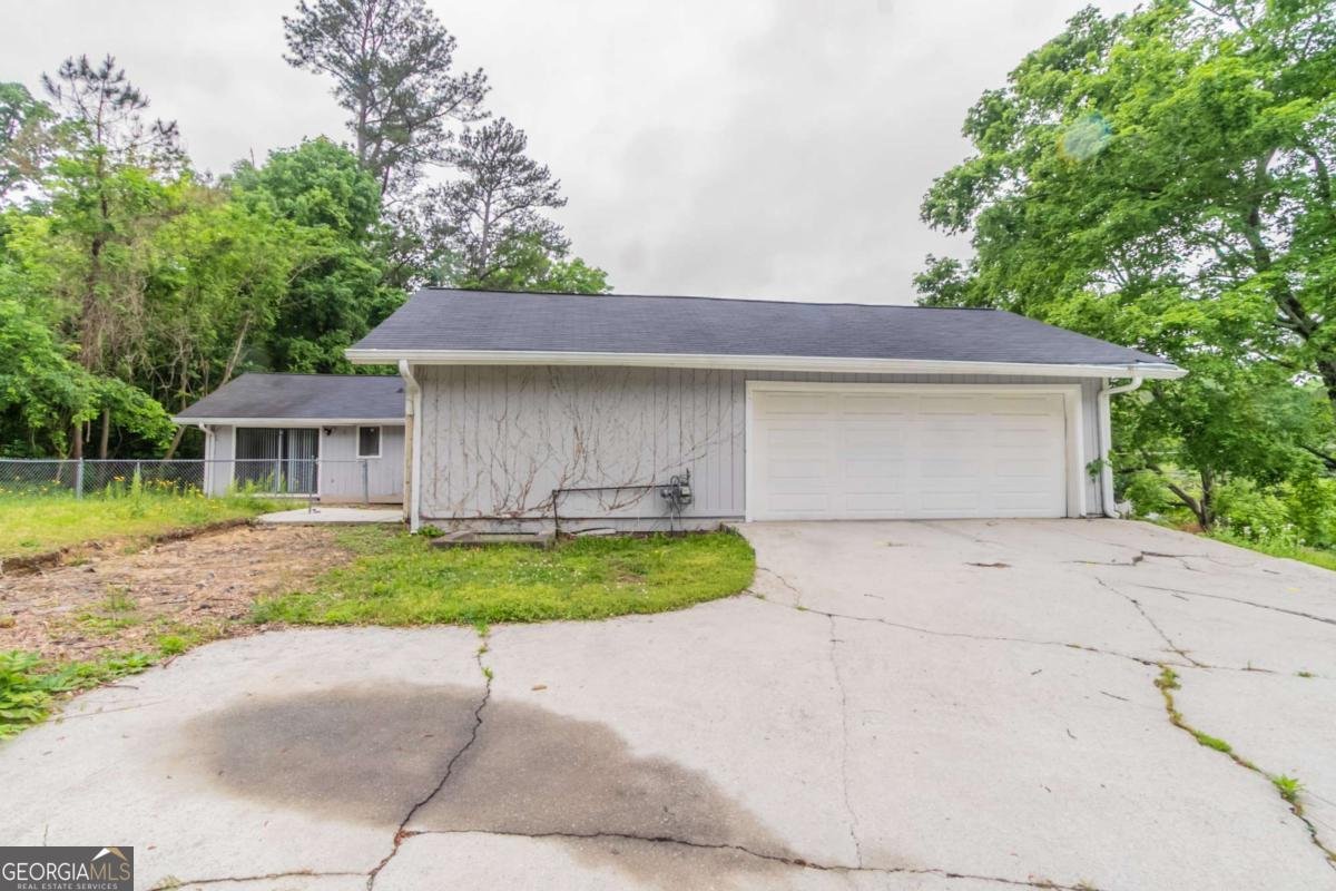 6255 Saddlewood Drive Lithonia - 30