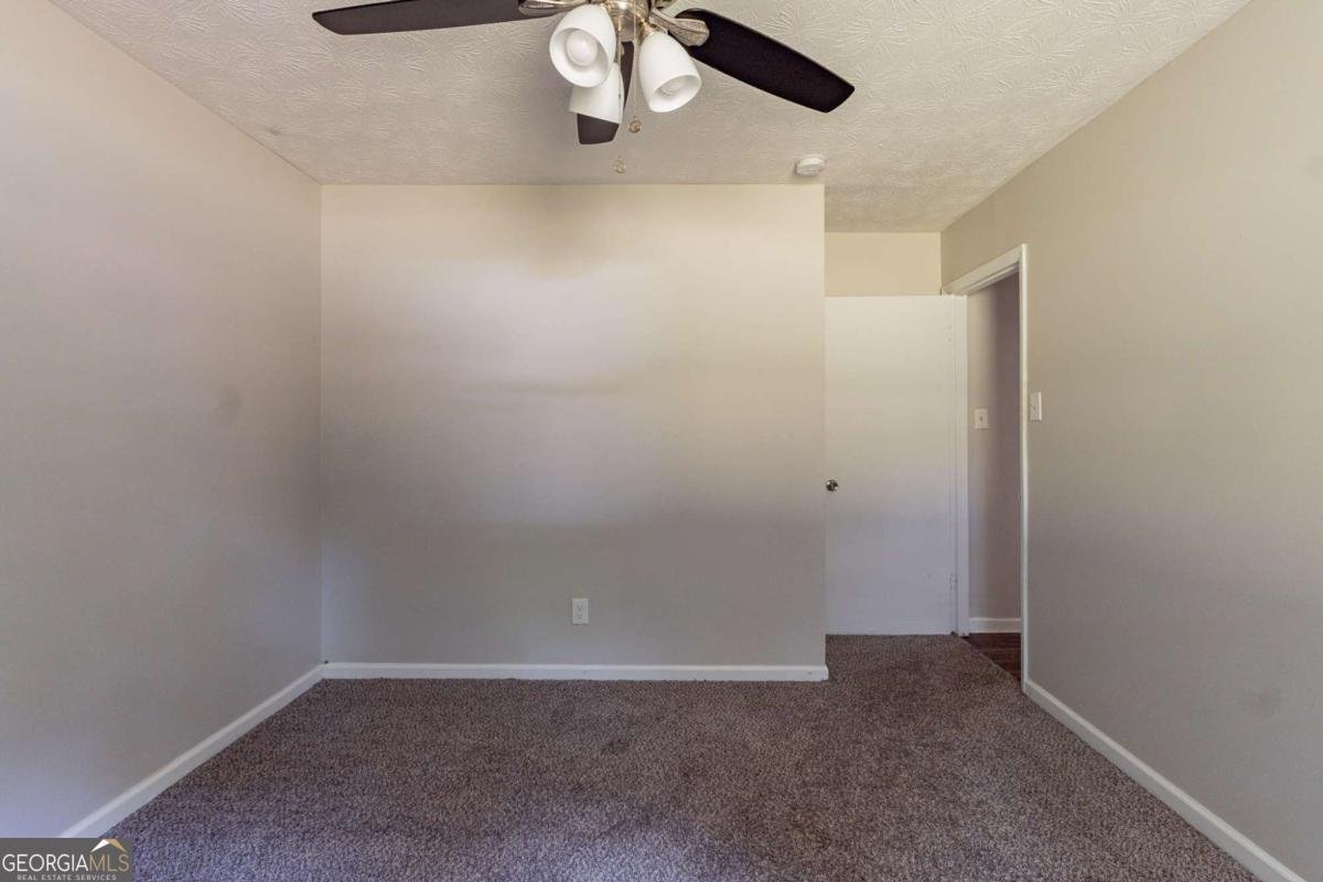 5326 Rocky Pine Drive Lithonia - 15