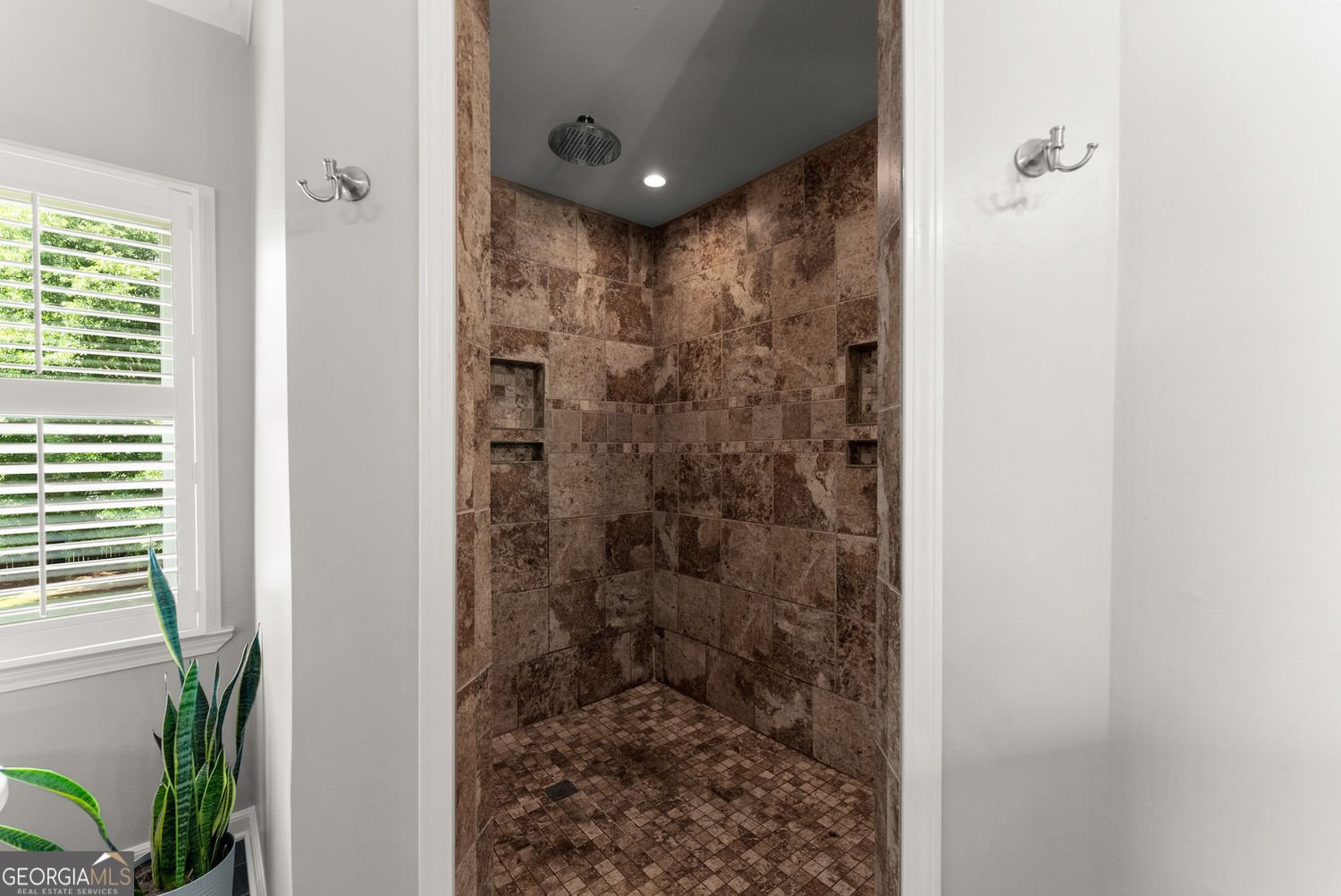 8815 Stone River Drive Gainesville - 33