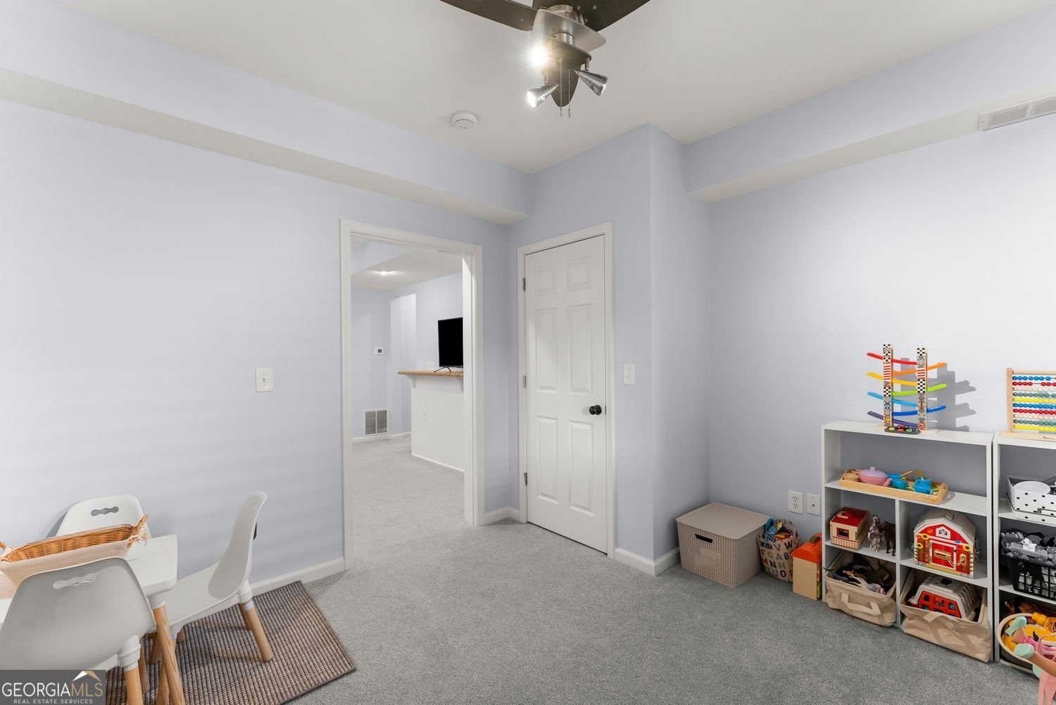 8815 Stone River Drive Gainesville - 53
