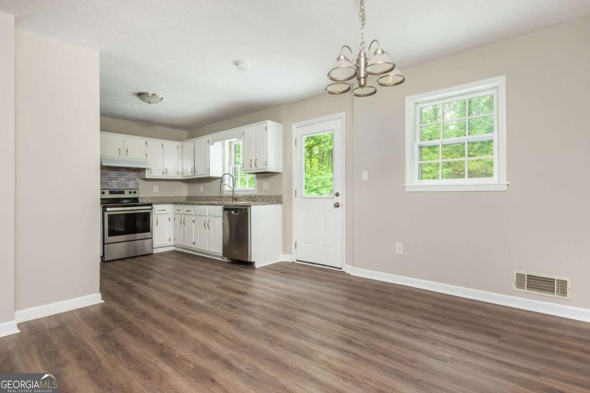 4855 Brownsville Road Powder Springs - 12