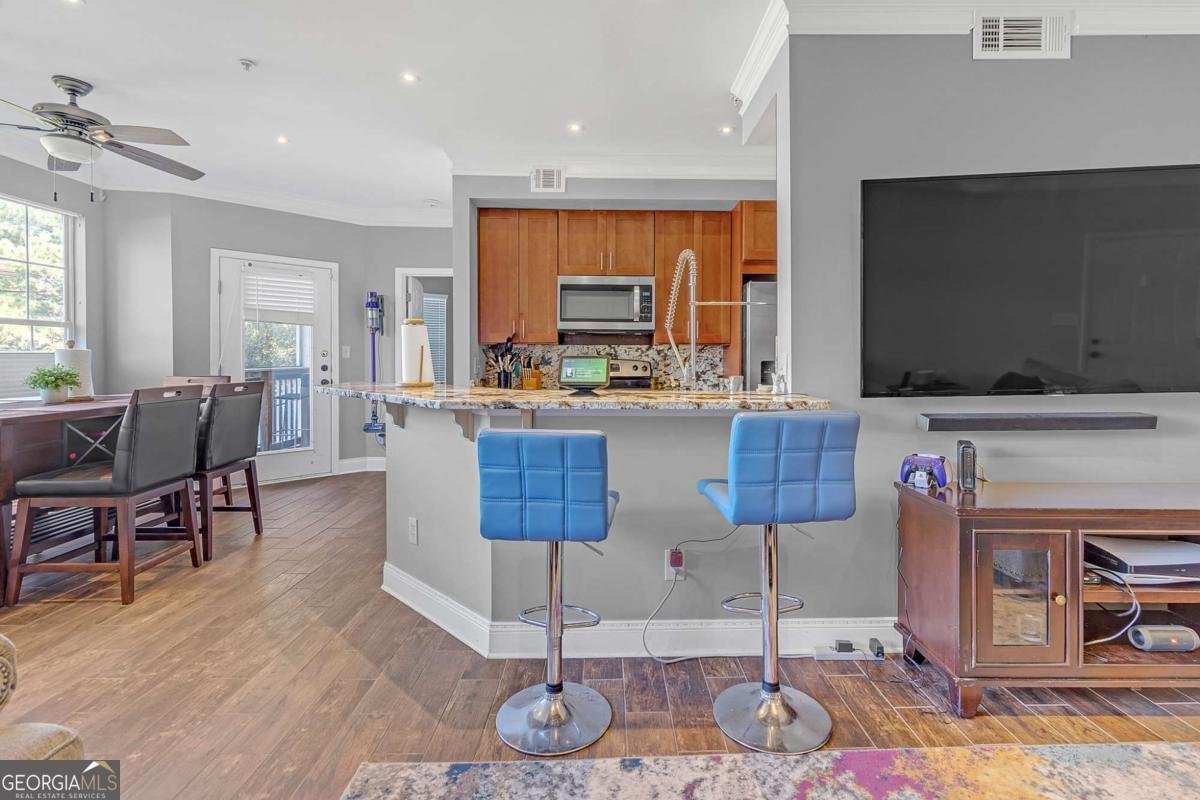 200 Renaissance Parkway Atlanta - 24