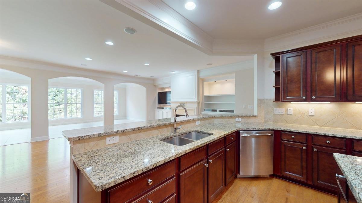 1010 Overlook Cove Greensboro - 17