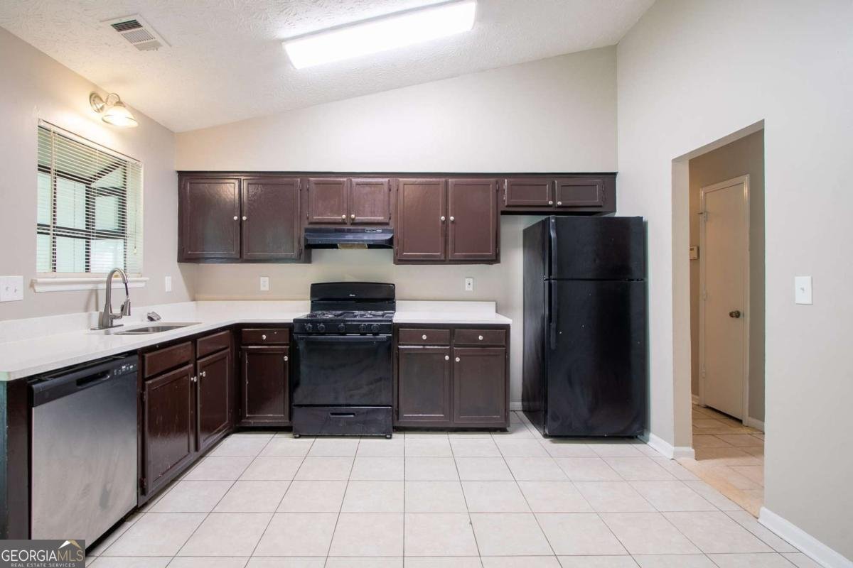 332 Cheryl Court Jonesboro - 4