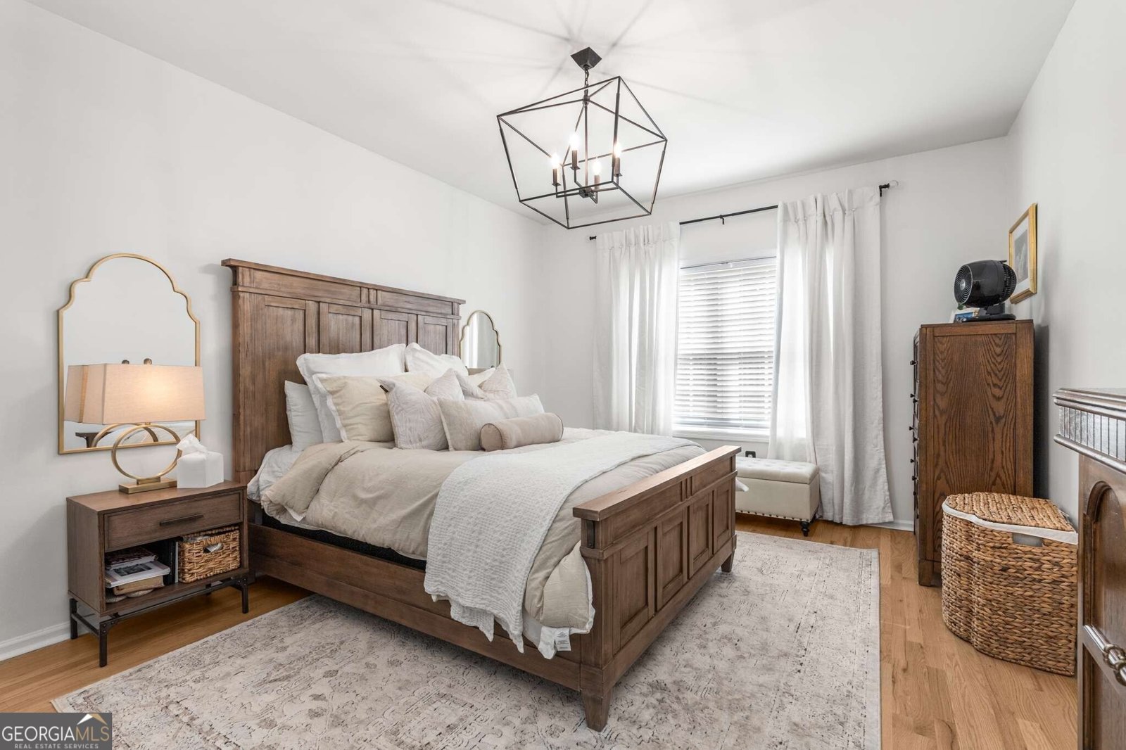 3675 Peachtree Road Atlanta - 18