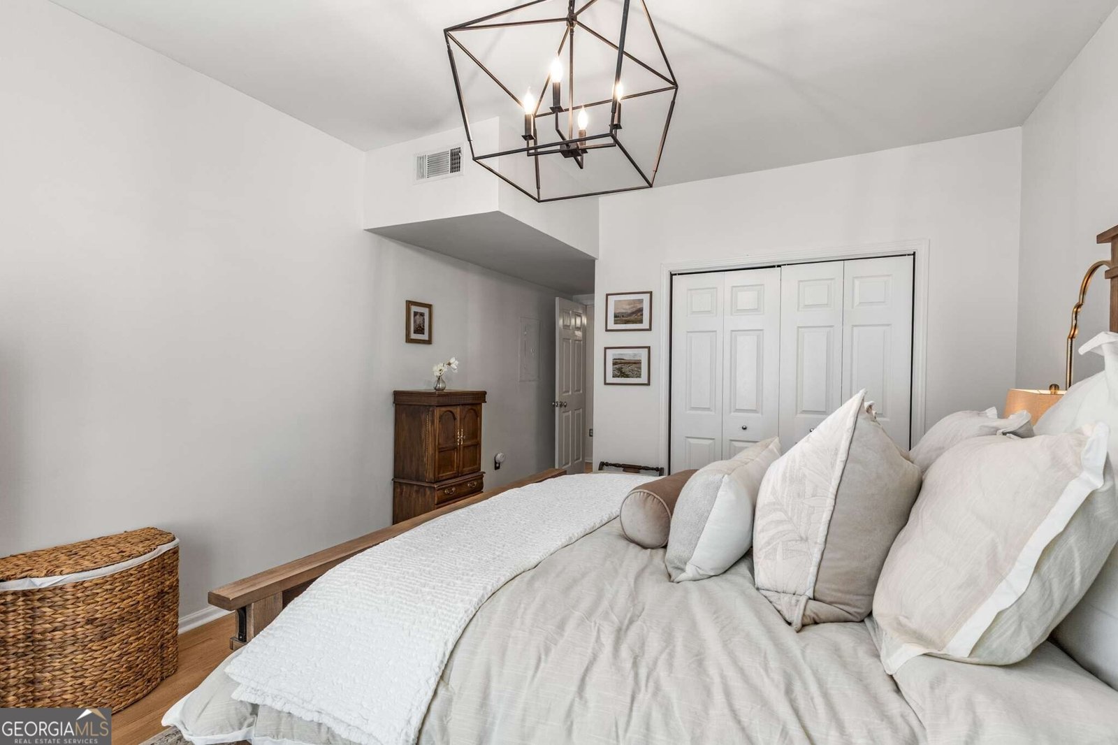 3675 Peachtree Road Atlanta - 20
