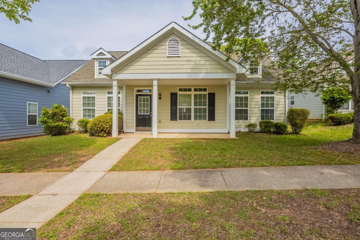6053 Park Close Fairburn - 1