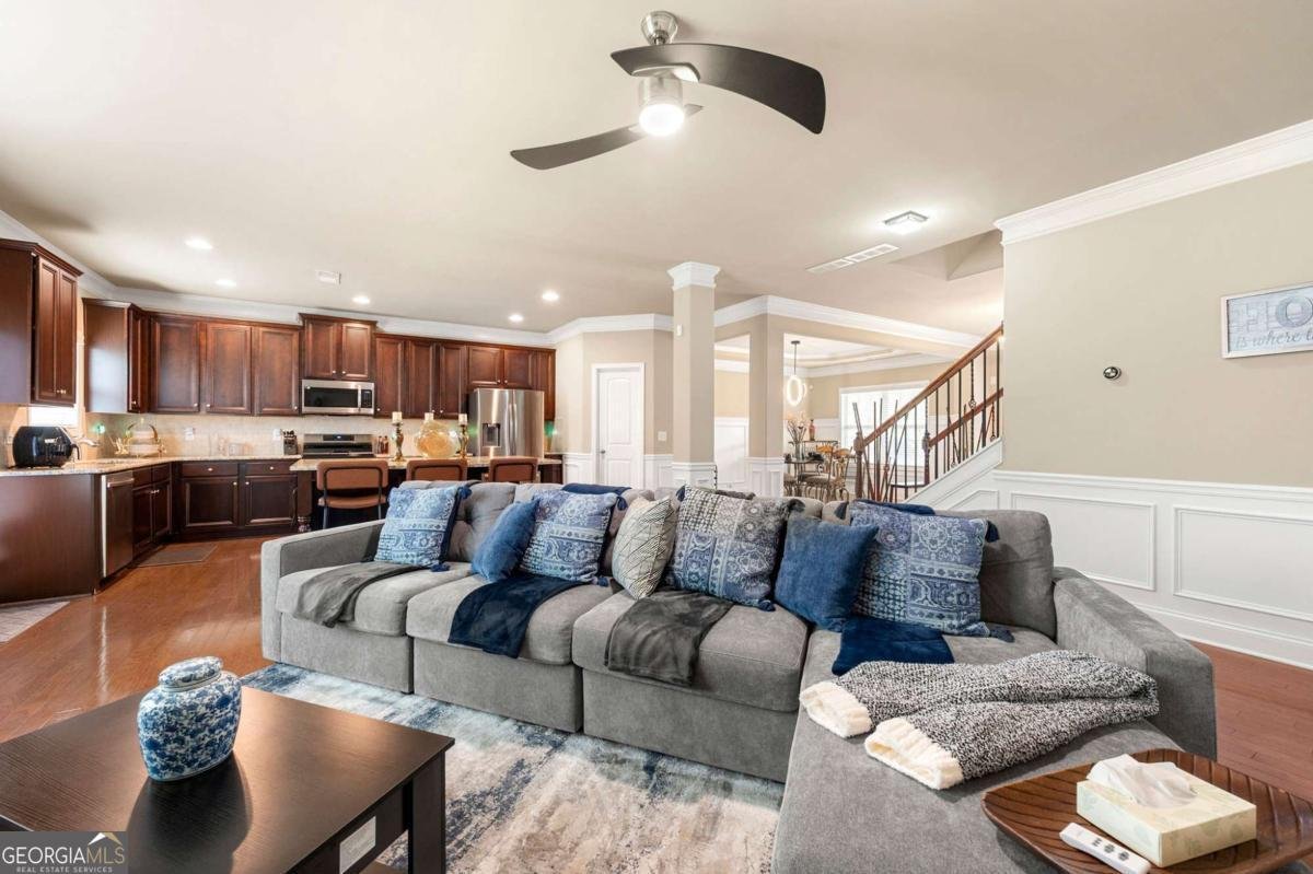 3755 Lake Haven Way Atlanta - 11