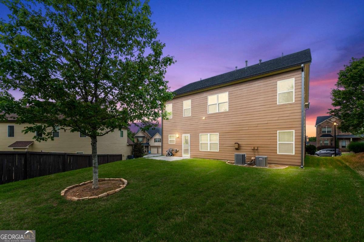 3755 Lake Haven Way Atlanta - 35