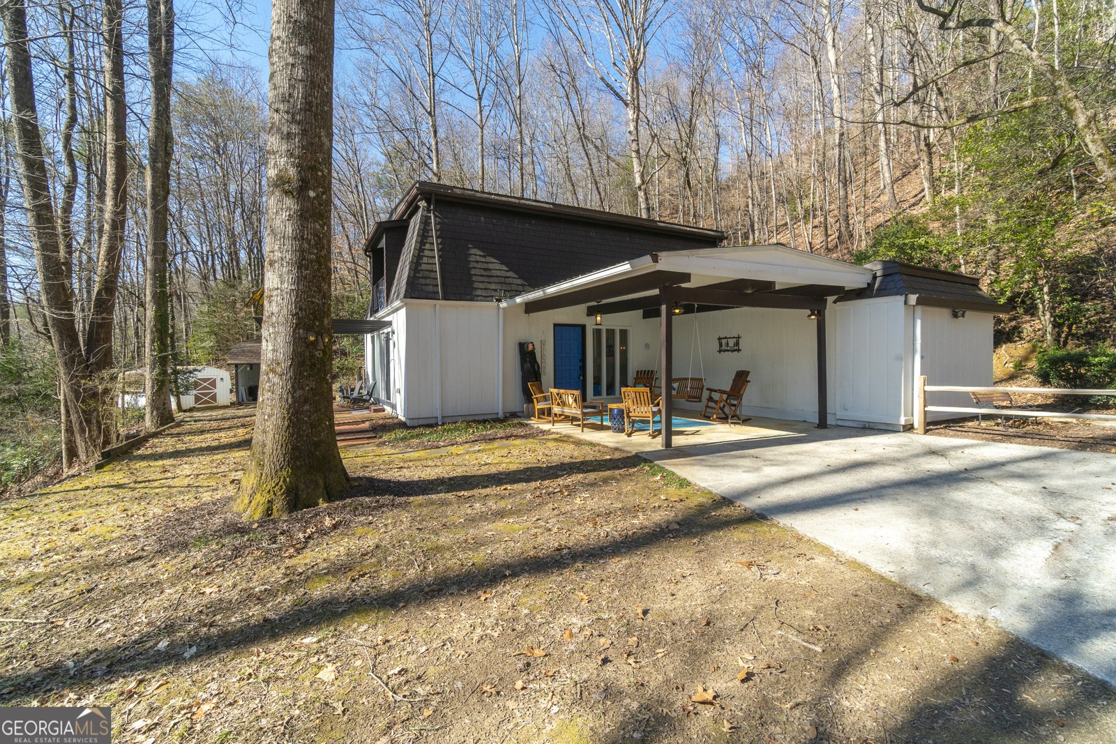 221 White Strasse Helen - 2