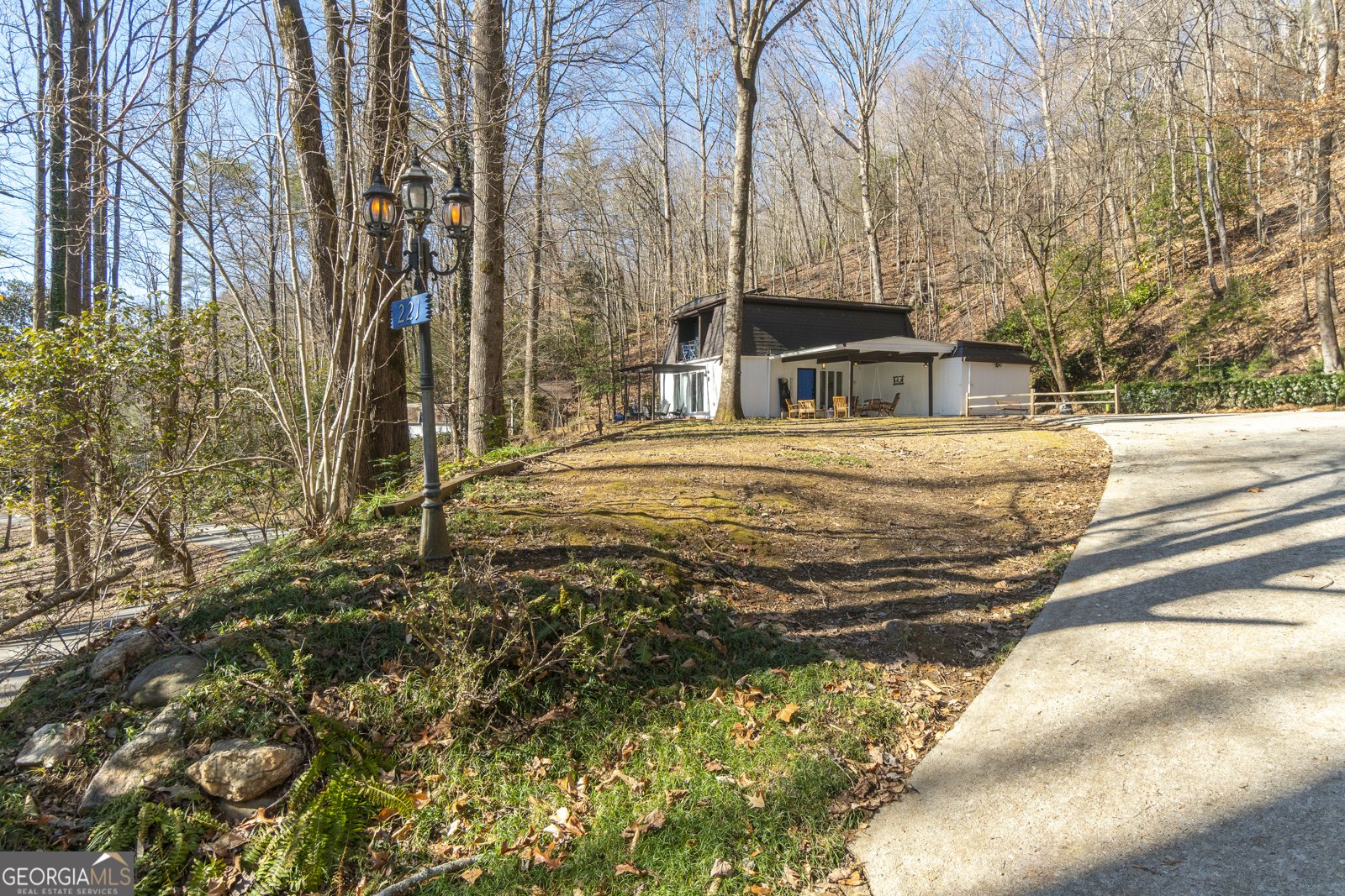 221 White Strasse Helen - 3