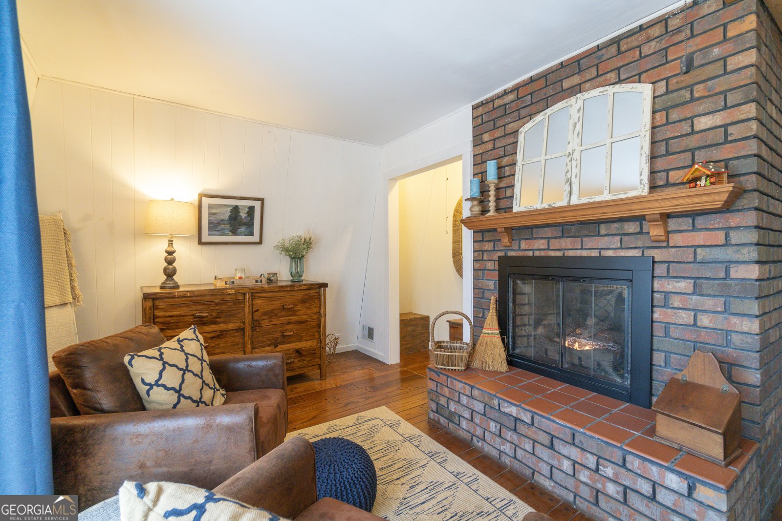 221 White Strasse Helen - 36