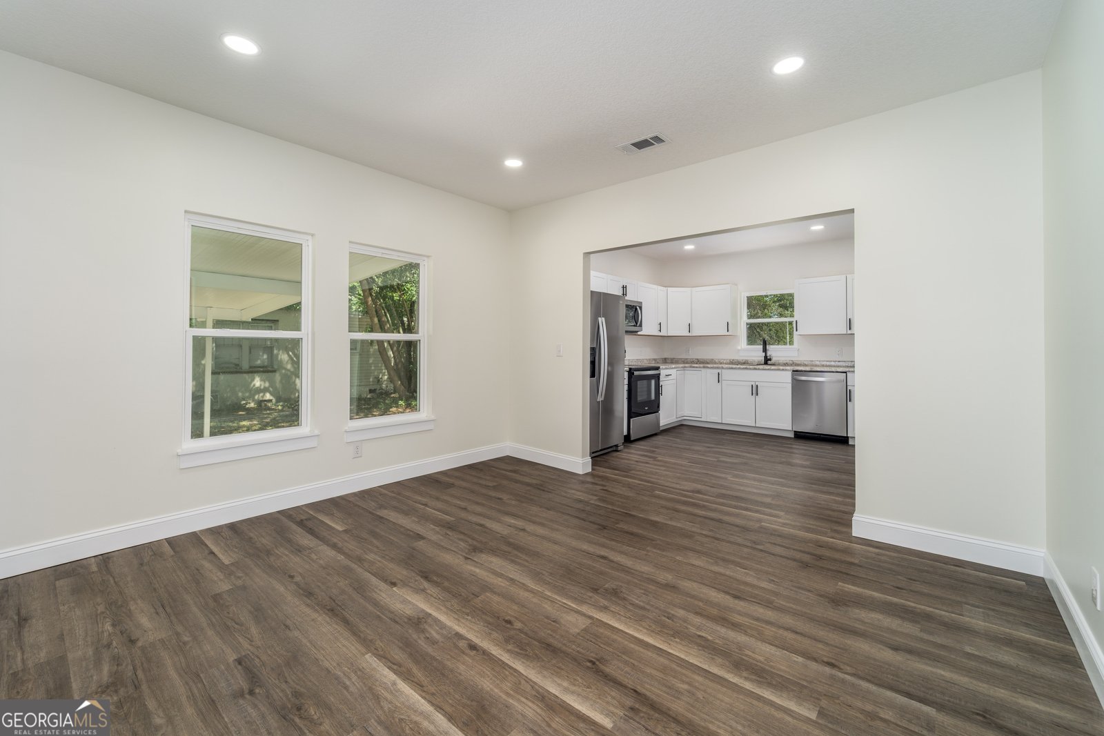 225 Strickland Ave. Blackshear - 11