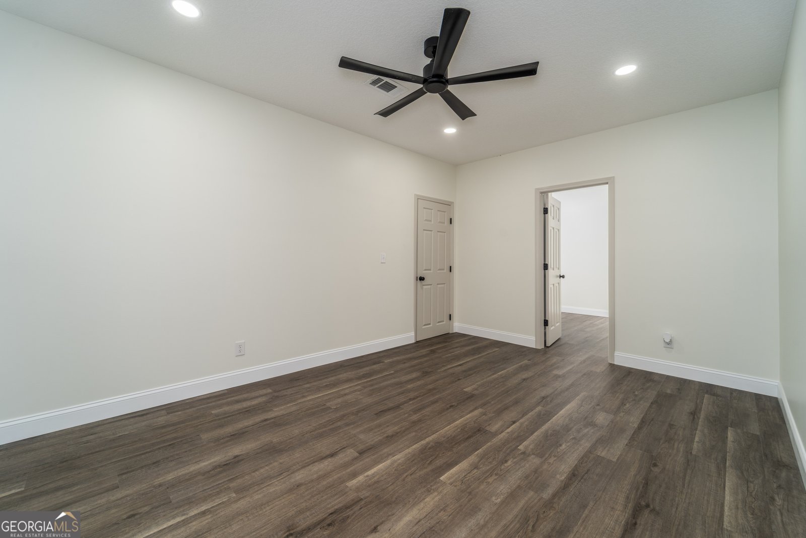 225 Strickland Ave. Blackshear - 23