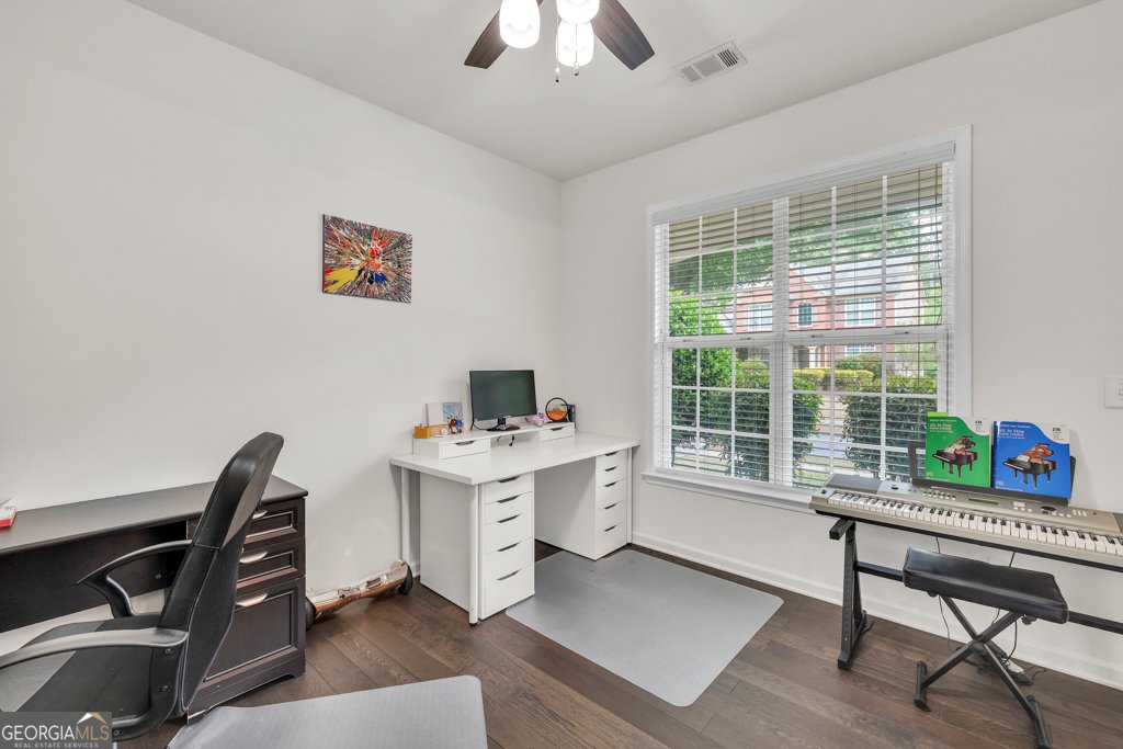 5008 Bethpage Drive Suwanee - 11