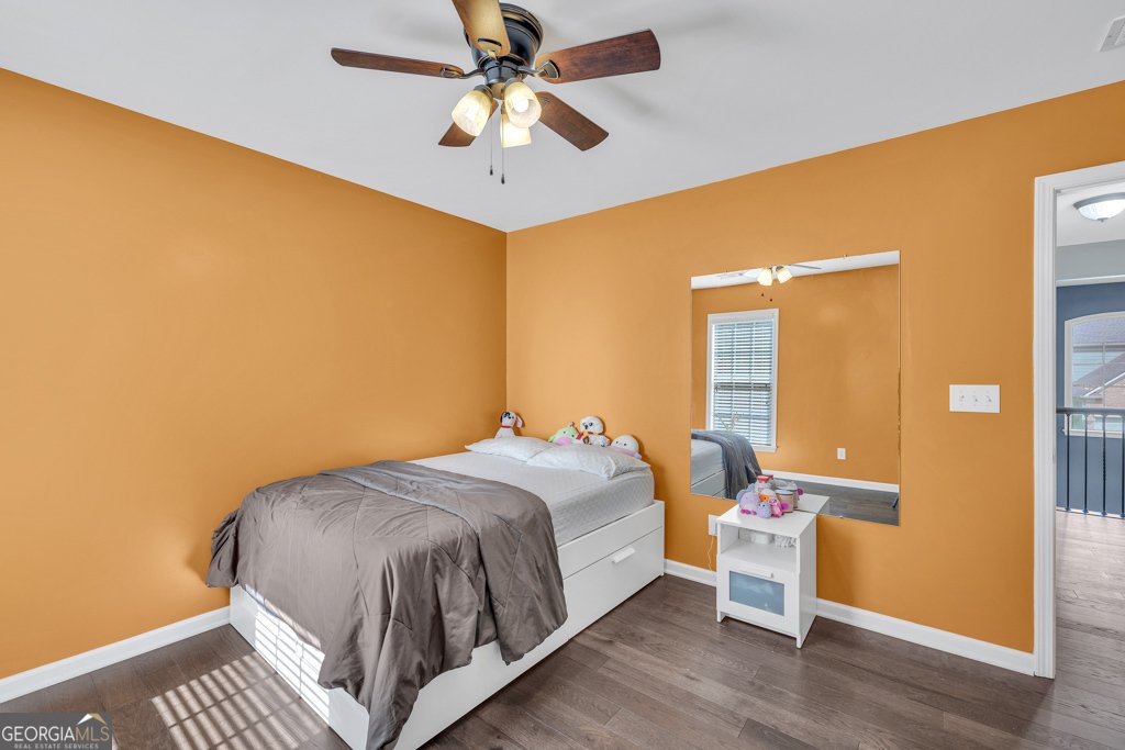 5008 Bethpage Drive Suwanee - 35