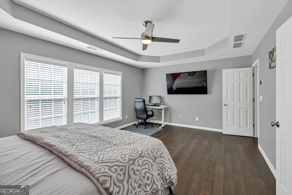 5008 Bethpage Drive Suwanee - 38