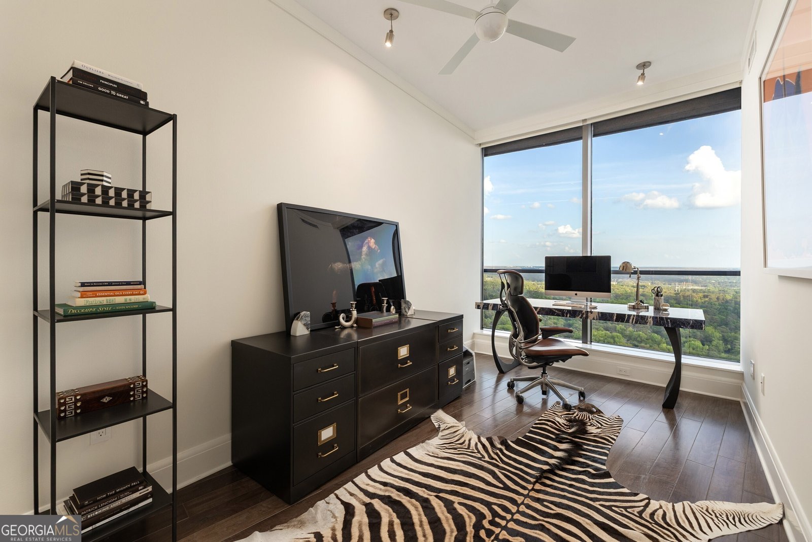 3344 Peachtree Road Atlanta - 34
