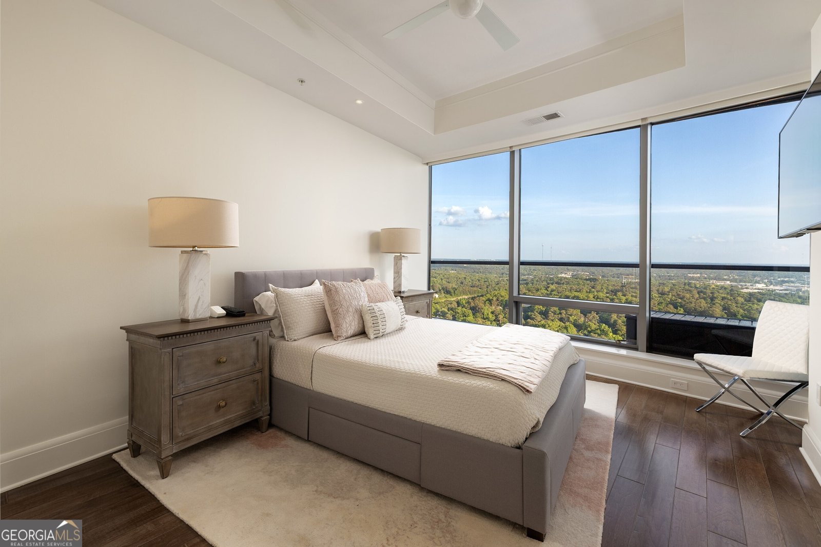 3344 Peachtree Road Atlanta - 35