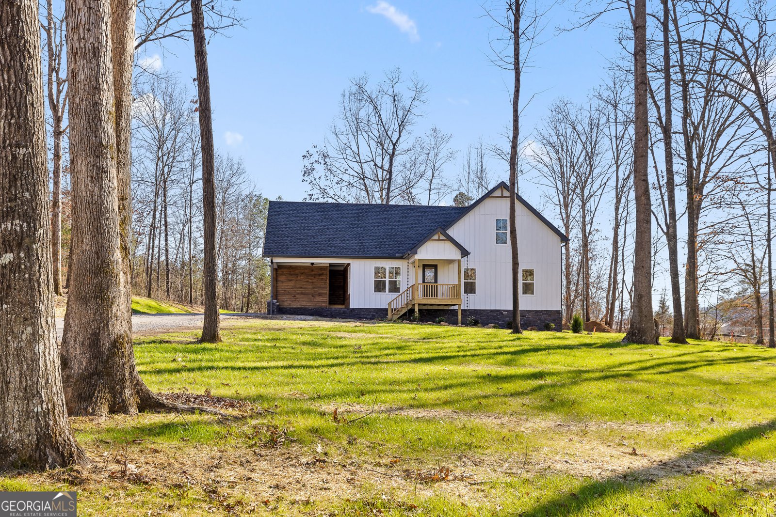 1145 Daniels Road Trenton - main photo