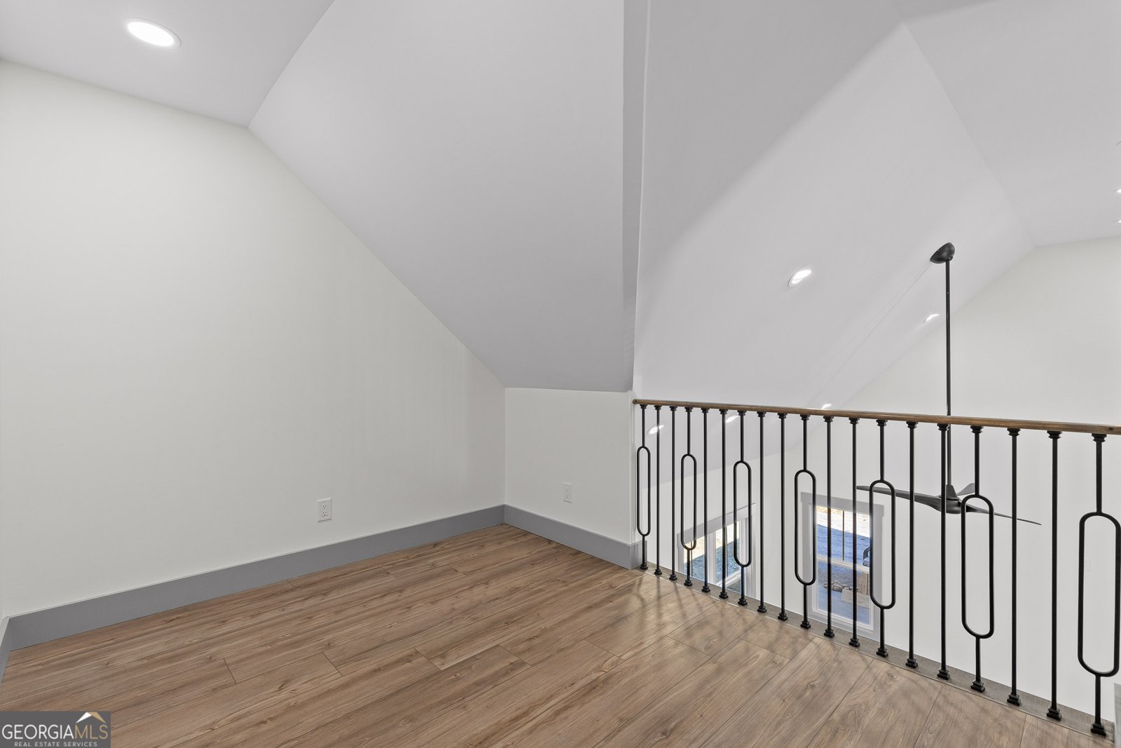 1145 Daniels Road Trenton - 41